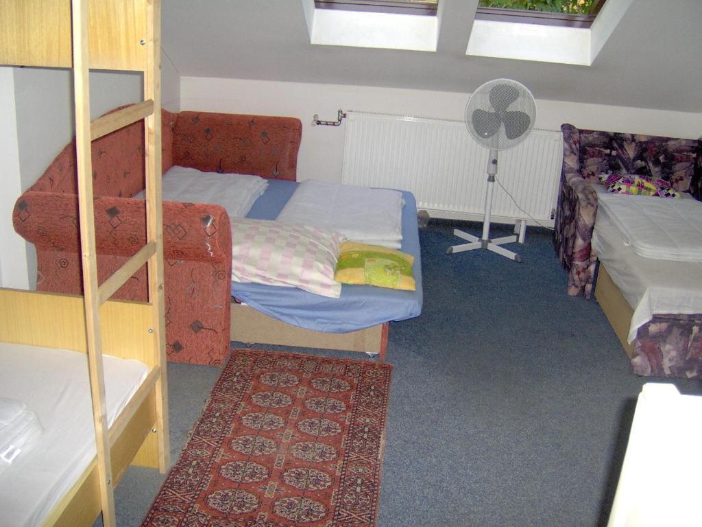 Ifi Hostel Πετς Δωμάτιο φωτογραφία