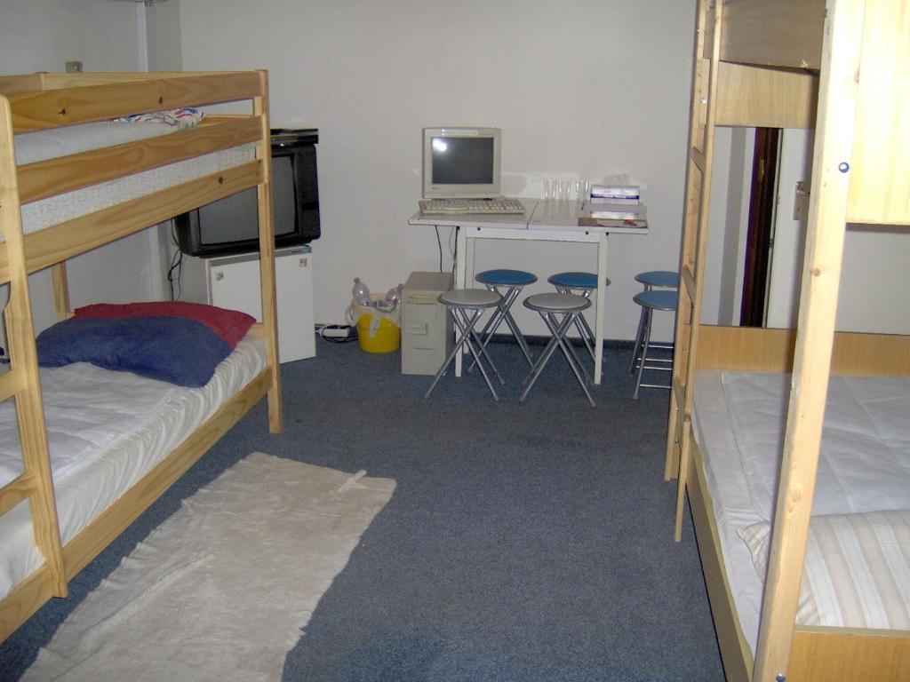 Ifi Hostel Πετς Δωμάτιο φωτογραφία